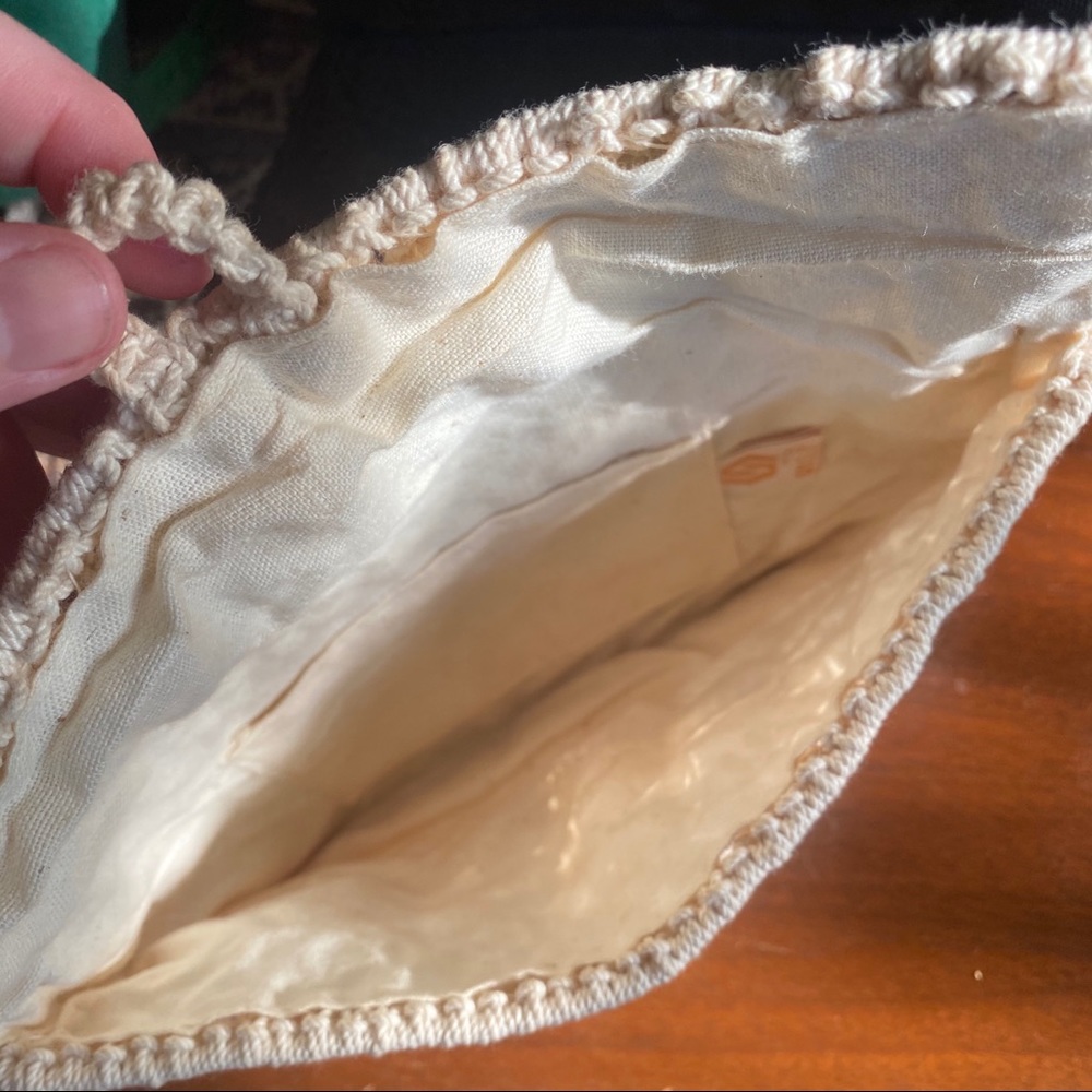 Vintage 1970s Handmade Macrame Clutch - Picture 4 of 4
